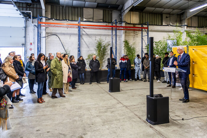 241118_NL10_Visite Poulpe Français-Pose 1ère pierre Fabrique A